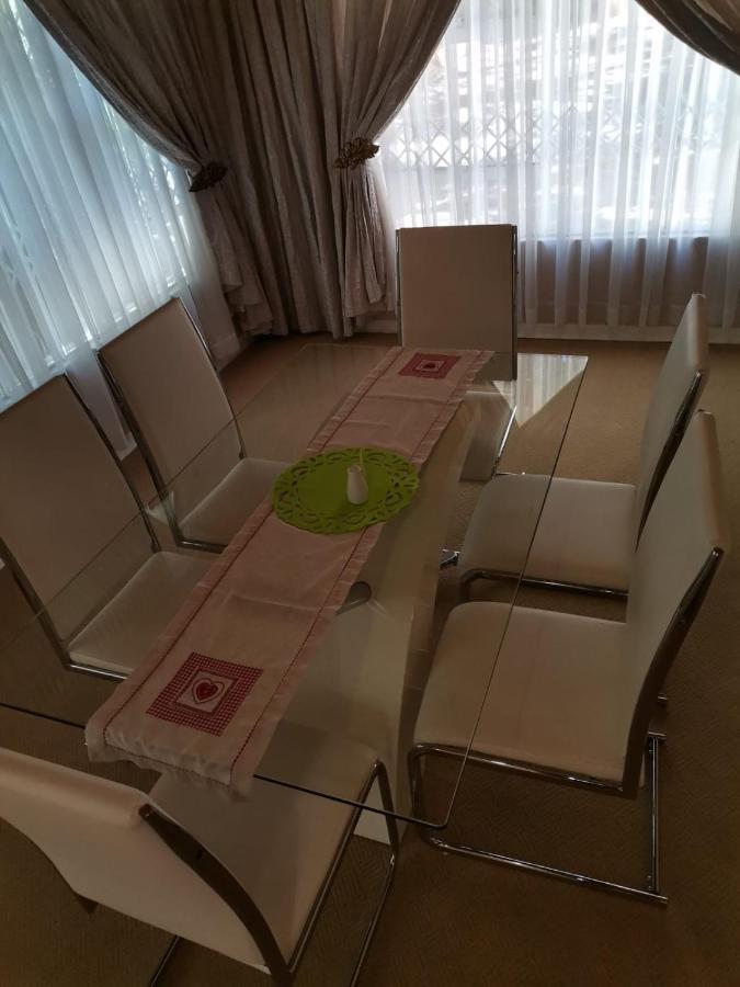 בלומפונטייין Pentagon Guesthouse מראה חיצוני תמונה