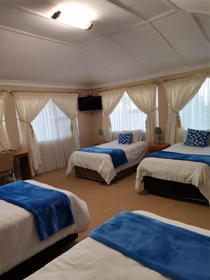 בלומפונטייין Pentagon Guesthouse מראה חיצוני תמונה