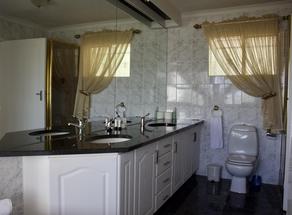 בלומפונטייין Pentagon Guesthouse מראה חיצוני תמונה