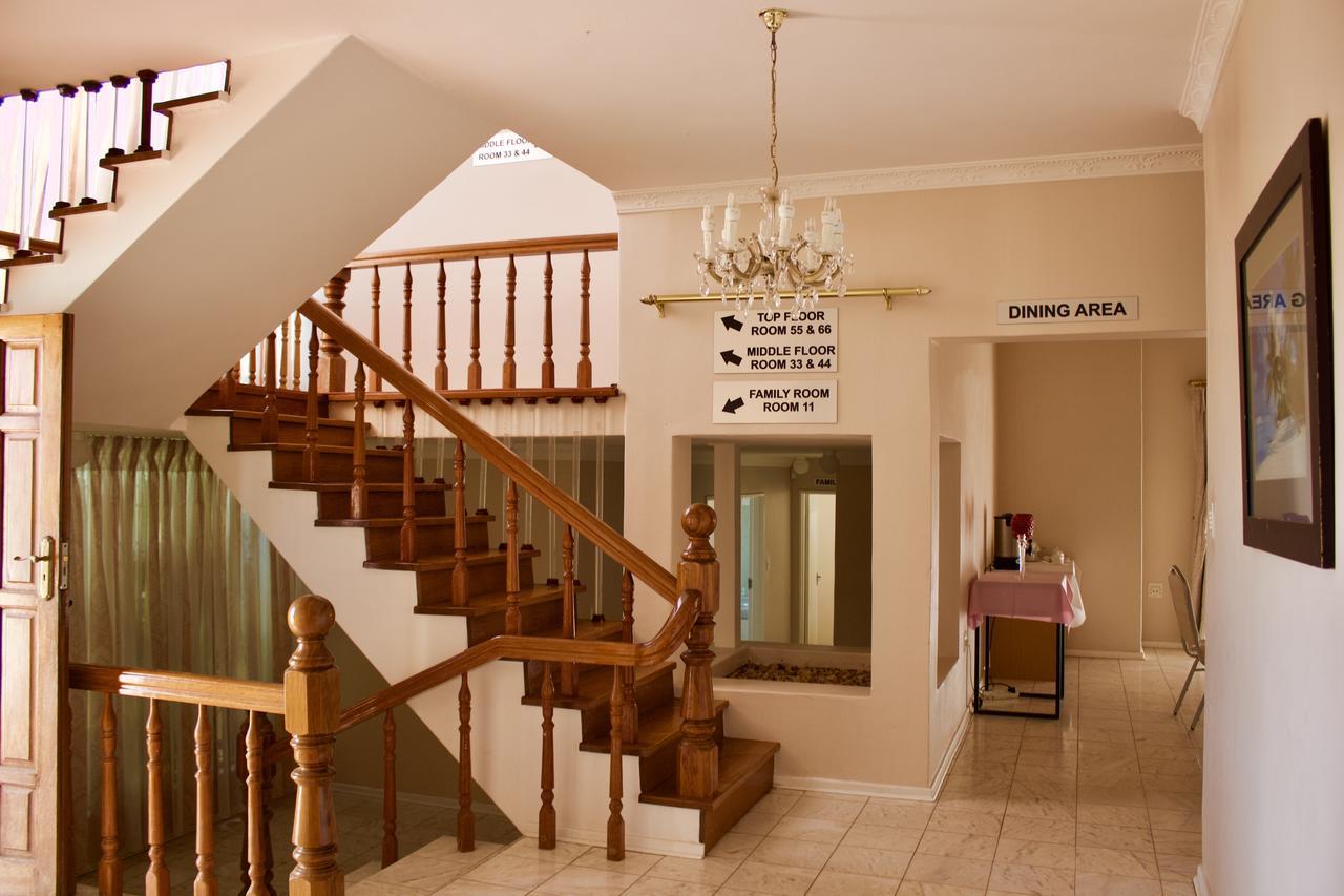 בלומפונטייין Pentagon Guesthouse מראה חיצוני תמונה